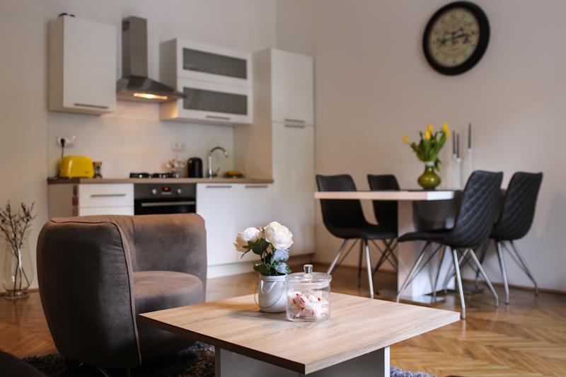 Apartment Iva ซาเกร็บ ภายนอก รูปภาพ